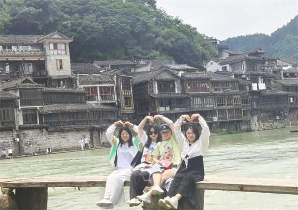 “湘”約鳳凰，相守未來(lái)——2022博皓快樂(lè)湖南行    -29
